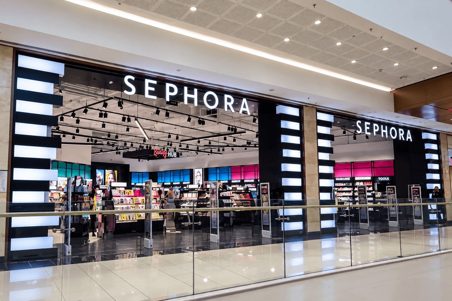 Sephora Paradise center